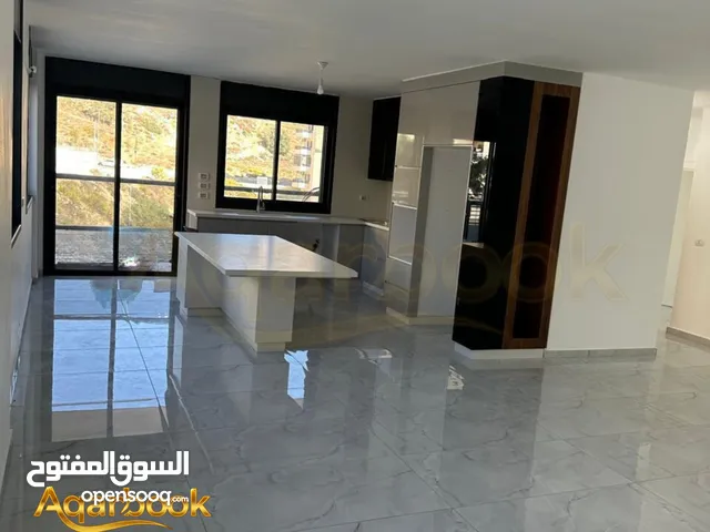 شقة مميزة – تشطيب سوبر ديلوكس للبيع   الطيرة – قرب مدارس المستقبل