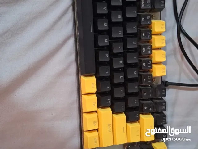 كيبورد شركه معروفه مكنكل