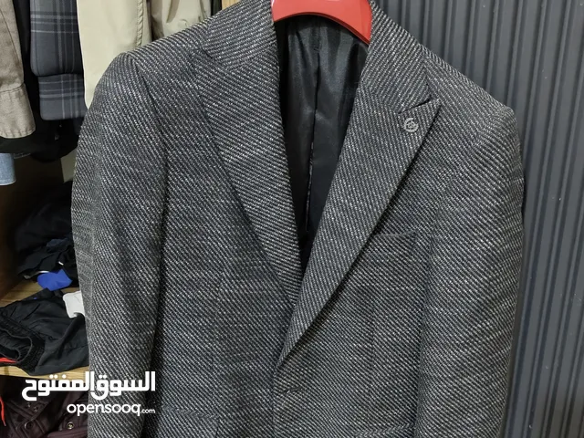سترة سبورت قياس 48