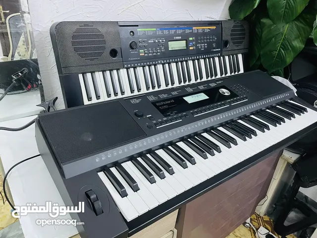 Roland E-x20 Arranger Keyboard black