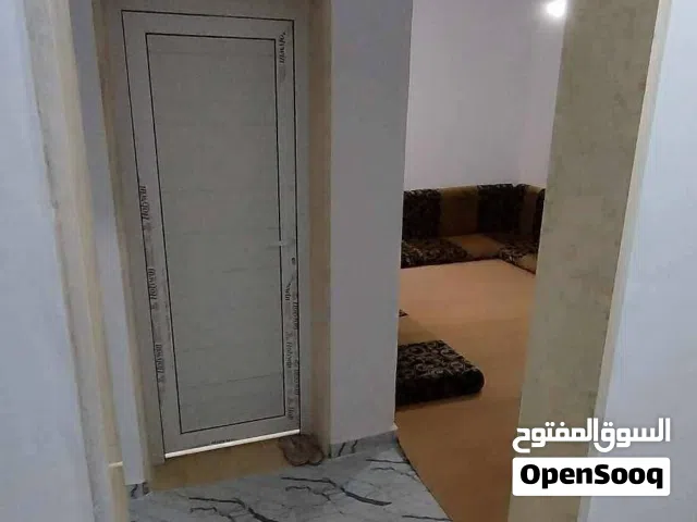 مطلوب شقة استوديو او دار وحمام للإيجار حدود 400-600