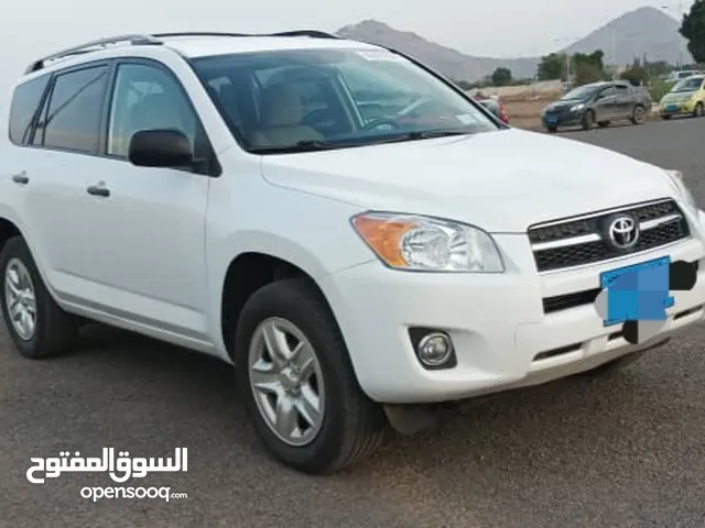 Used Toyota RAV 4 in Sana'a