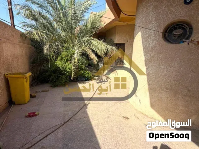 300 m2 4 Bedrooms Townhouse for Rent in Basra Kut Al Hijaj