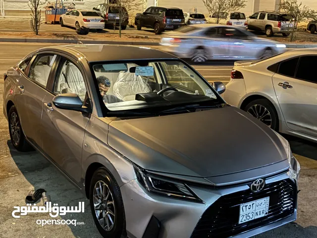 سائق توصيل موظفات و موظفين .