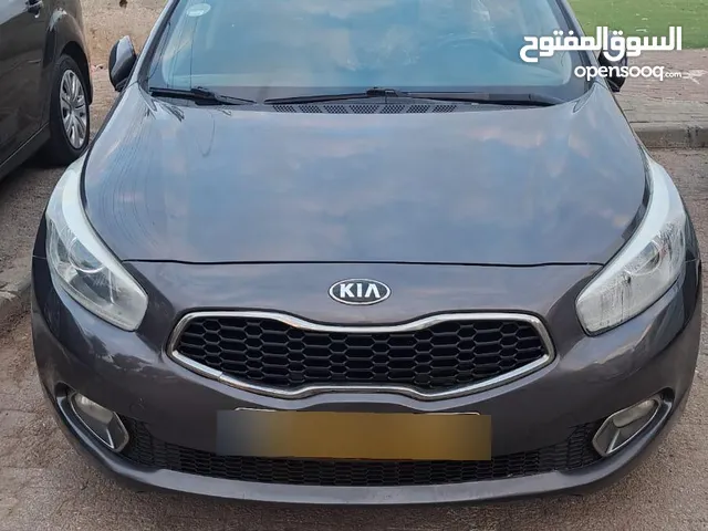 Used Kia Sedona in Ramallah and Al-Bireh