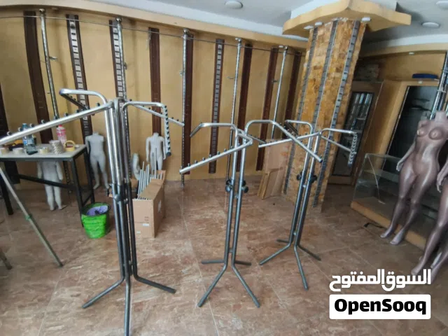 بيع ماليكانات ومعدات محل تجاري