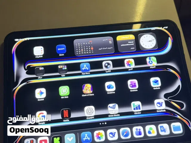 ايباد M4 شبه جديده