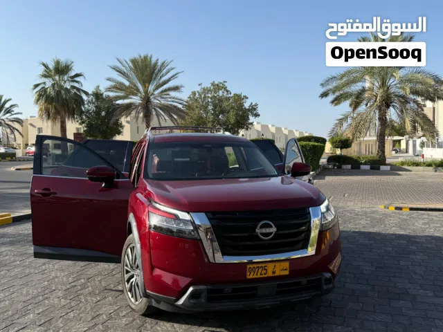 Used Nissan Pathfinder in Muscat