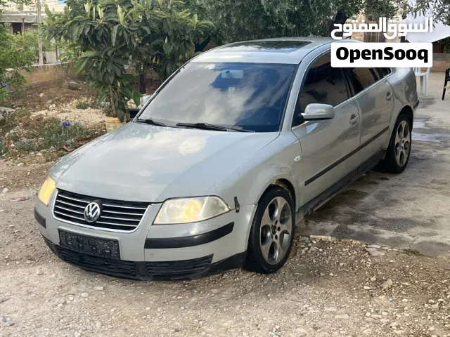 2003 Volkswagen Passat Standard