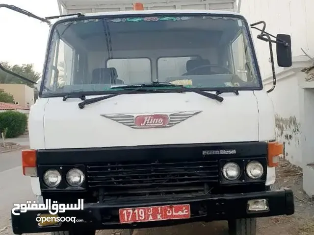 7 Ton Hino 1981 with New Mulkiya