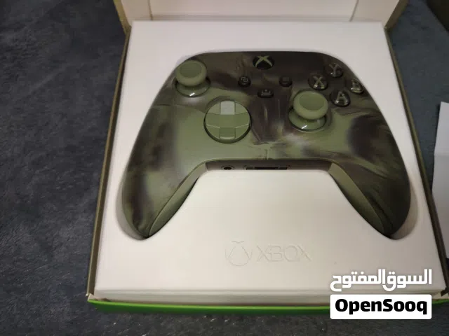 ادوات تحكم اكس بوكس جديدة غير مستعملة ومستوردة من السعودية تشتغل على جميع اجهزة الاكس بوكس والهواتف