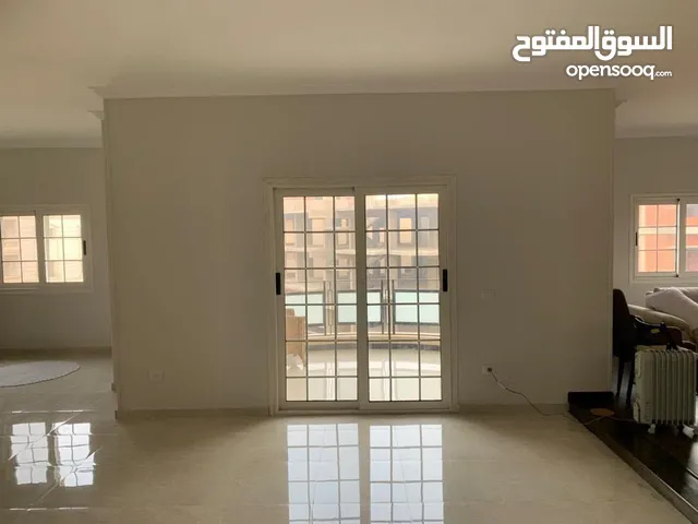 130m2 3 Bedrooms Apartments for Sale in Giza Mohandessin
