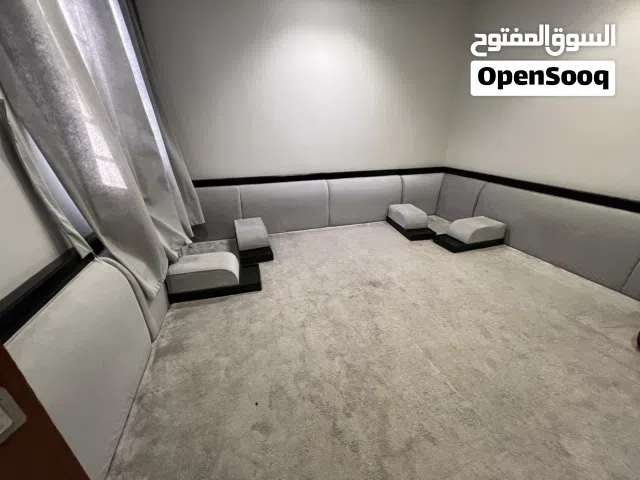 مساند ضهر نظيف