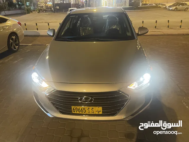 Hyundai Elantra 2018 in Dhofar