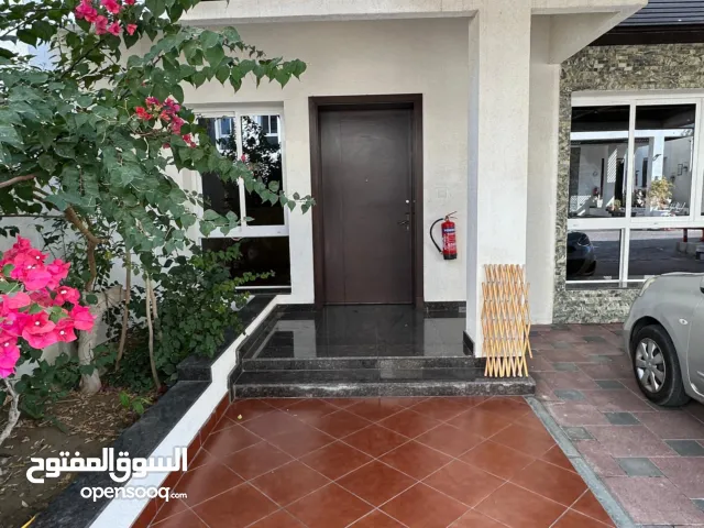 Villa for rent in madinat al Ilam (talal court