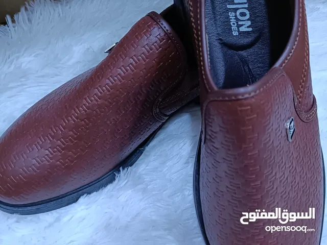 41 Casual Shoes in Basra