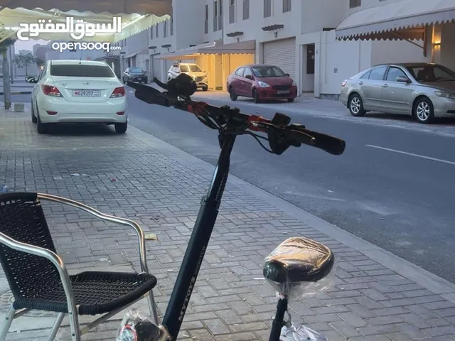 اسكوتر كهربائي متوفر الجارج الاصلي