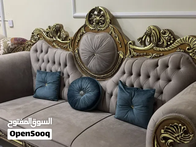 للبيع - أطقم أثاث مصري فاخر بلمسة تجديد أنيقة