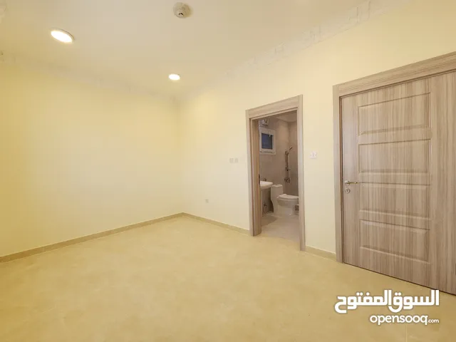 100 m2 2 Bedrooms Apartments for Rent in Um Salal Al Kheesa
