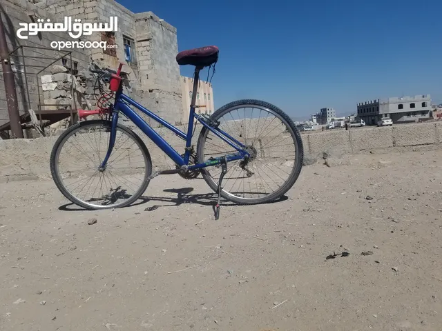 اربي المنيوم شبه جديد كل شي فيه وكالهت 65000