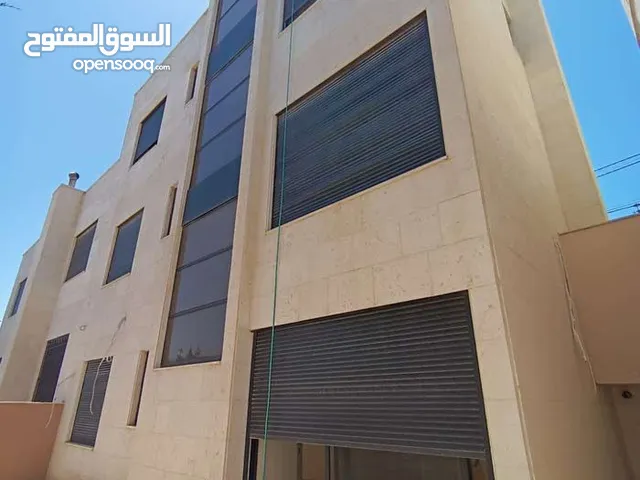 362 m2 5 Bedrooms Villa for Rent in Amman Khalda