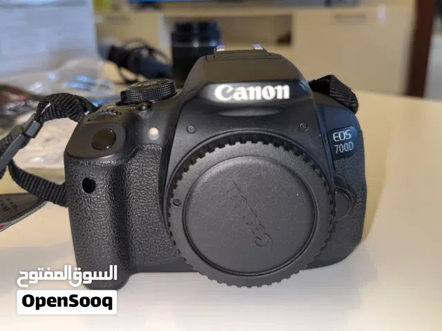 كاميرا كانون 700D للبيع  Canon EOS 700D for sale