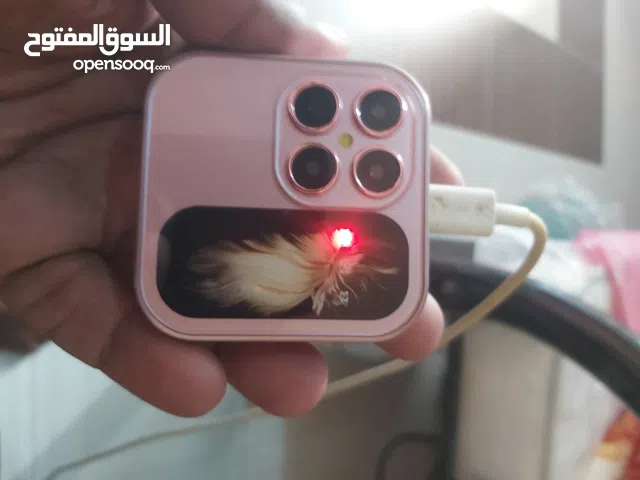 تلفون صغير قابل للطي اللون قنفلي جديد الميزات زاكره 32 فيهو كاميرا خلفيفه مع فلاش اشيل 2 شريحه