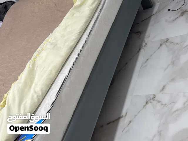 اثاث منزلي واحهزة كهربائية للبيع