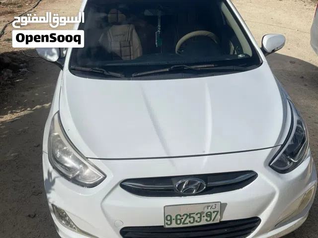 2016 Hyundai Accent GL