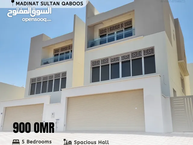 300m2 5 Bedrooms Villa for Rent in Muscat Madinat As Sultan Qaboos