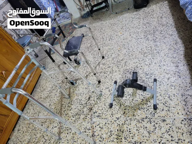 كراسي ذو الحتياجات الخاصه  كرسي جلوس وكرسي مشي وبايسكل محفز للقدمين رياضي للمعوقين