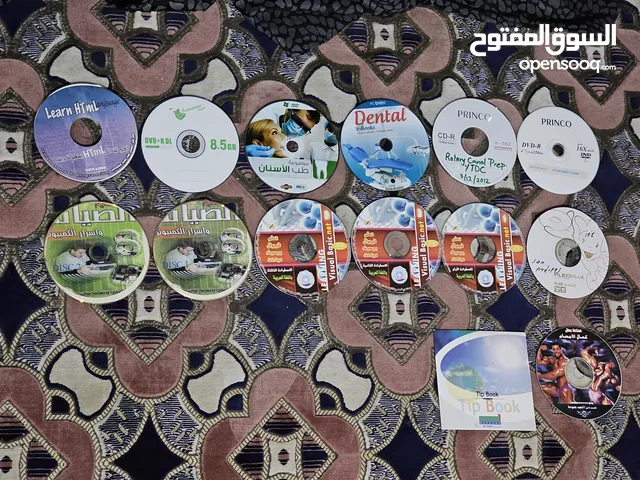 مجموعة متنوعة دي في دي و سي دي للبيع