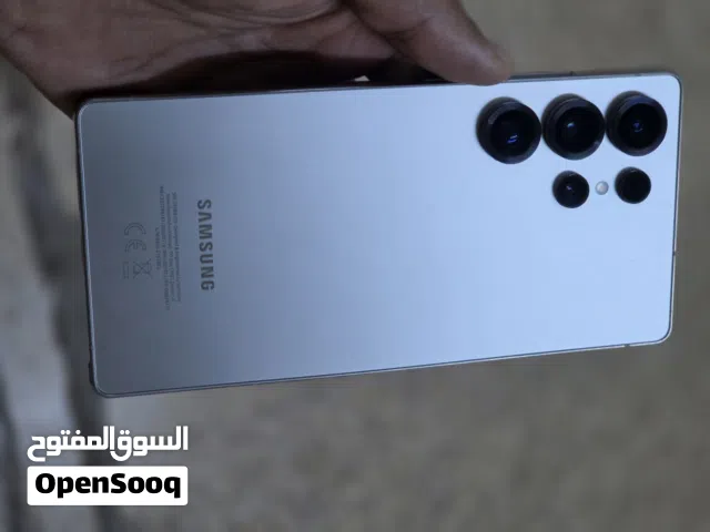 Samsung Galaxy S25 Ultra only 1month use  256GB 5g Silver grey colour brand new Excellent condition