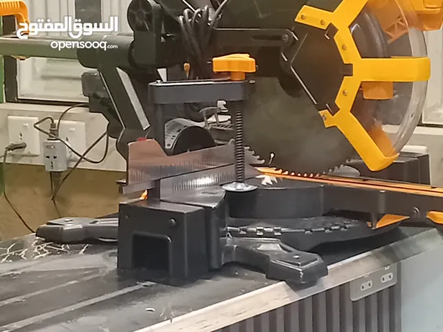 مكينة قص خشب والمنيوم