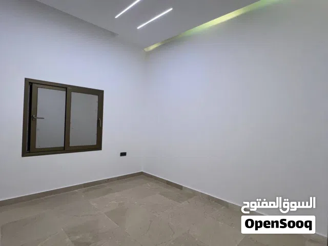 150 m2 2 Bedrooms Townhouse for Rent in Basra Hakemeia