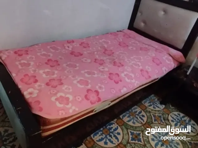 سرير نوم حالة جيدة