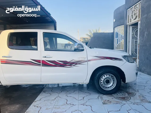 Toyota Hilux 2014 in Basra