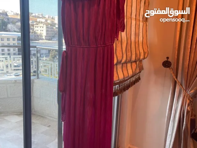 فستان احمر جميل فقط ب 5