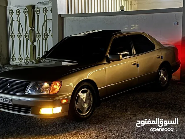 Ls 400 موديل2000
