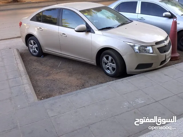 Chevrolet Cruze 2012 in Al Riyadh
