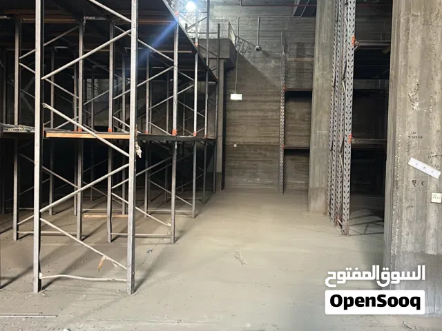 للايجار سرداب صناعي للتخزين 2000 متر