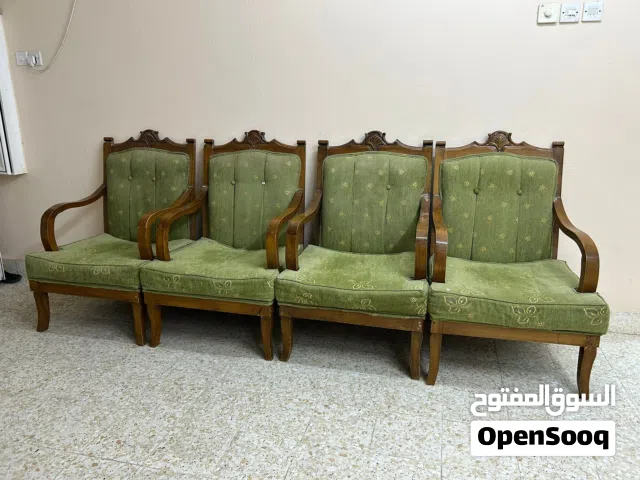 4 كراسي غرف جلوس فردية - مستعمل