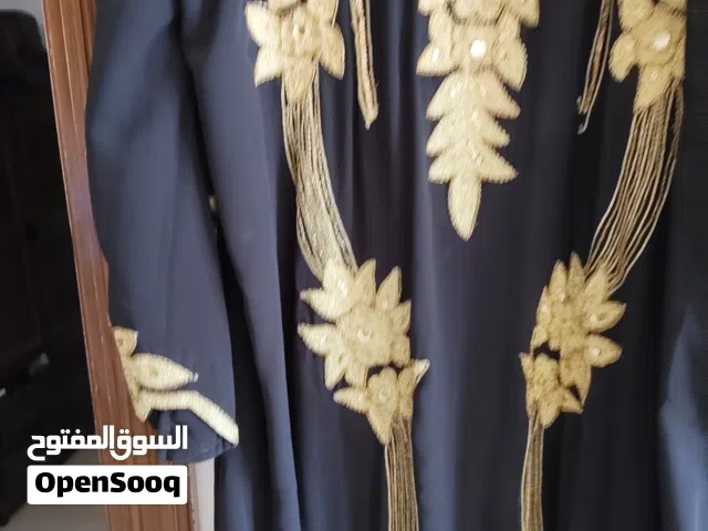 جلابيه اسود للمناسبات استعمال مرة واحده السعر 25دينلر