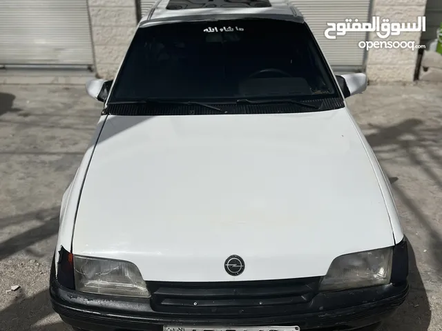 Opel Kadett 1992 in Irbid