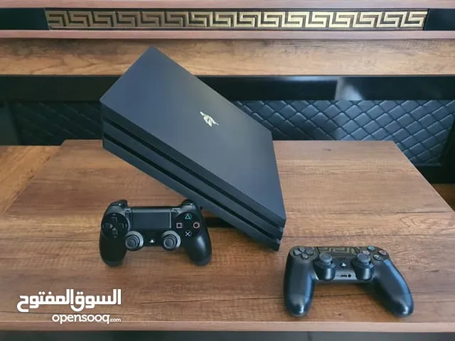 بلايستيشن 4 برو مع ستيرنج برو وجير حديد