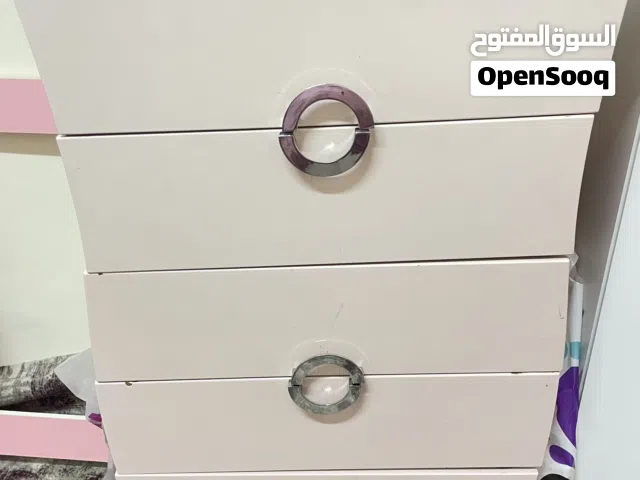 خزانة جوارير
