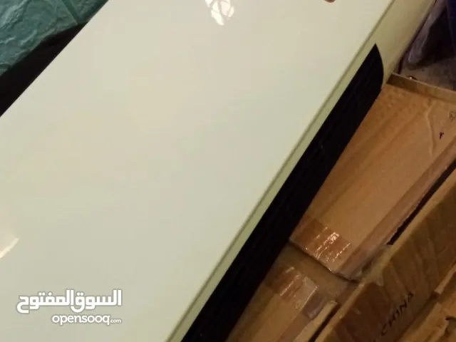 كنديشن صغير حامي ومروحه بسعر حرق 16 دينار جديد عملنالو وصله