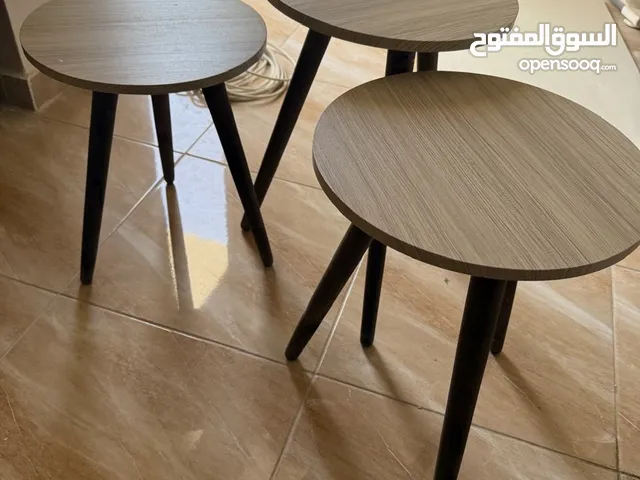طاولات سيرفيس بحالة الجديد
