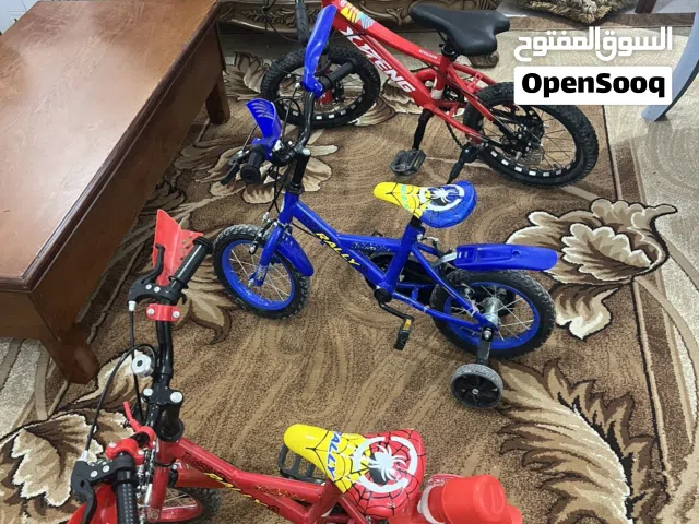 بسكليتات اطفال عدد3 بحال الوكاله استخدم 3 ايام منهم واحد امريكي صنوبرصات