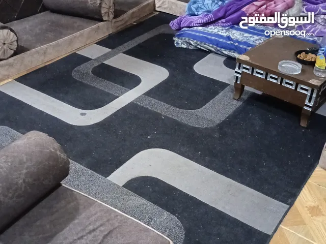 سجاد . ومكيت